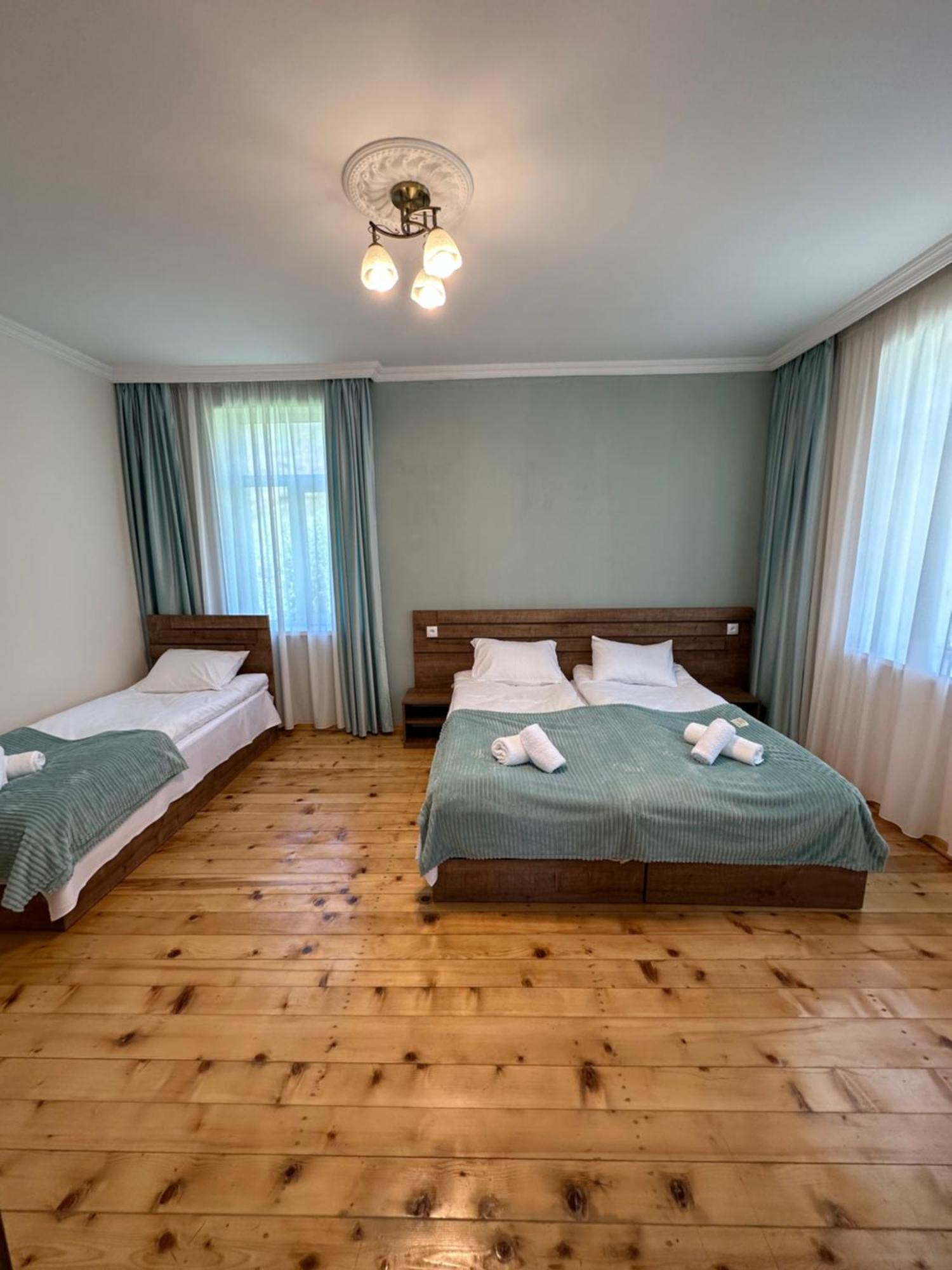 Hotel Polaris Kazbegi Exterior foto